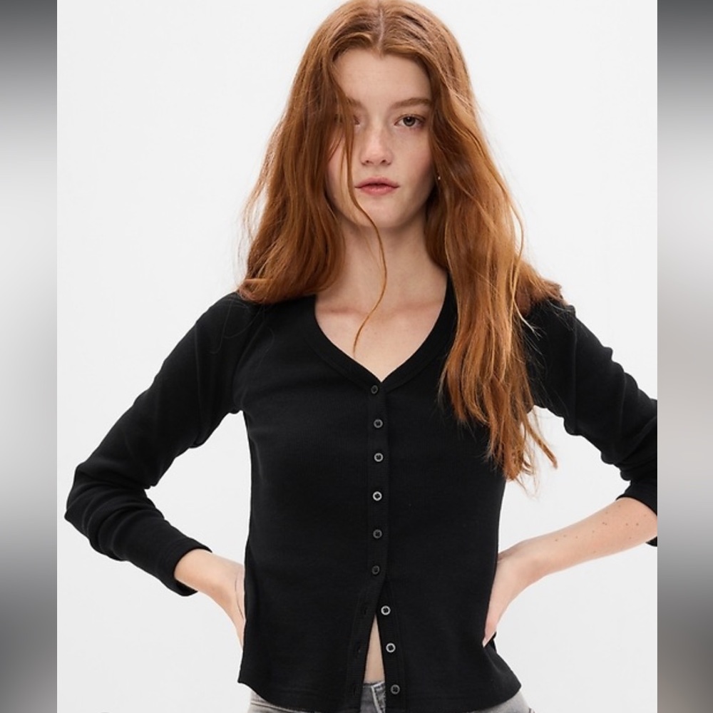 Gap Cropped Rib Cardigan - Black